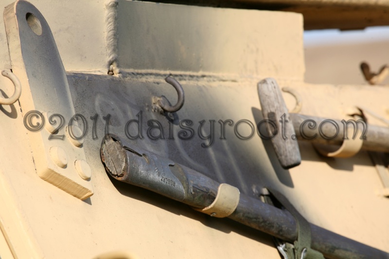 VS11-j-2358a.JPG